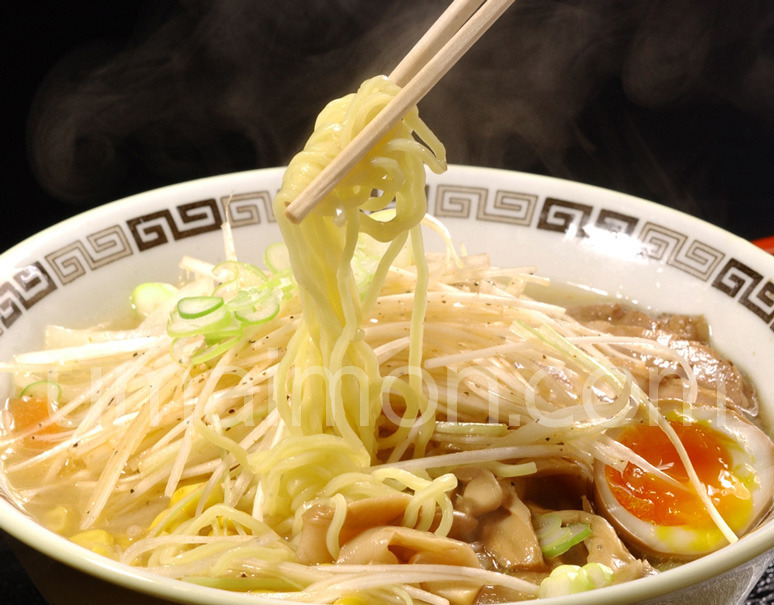 食べログのラーメンリポートしてる奴の文才って高すぎんだろｗｗｗｗｗｗｗ Gossip速報